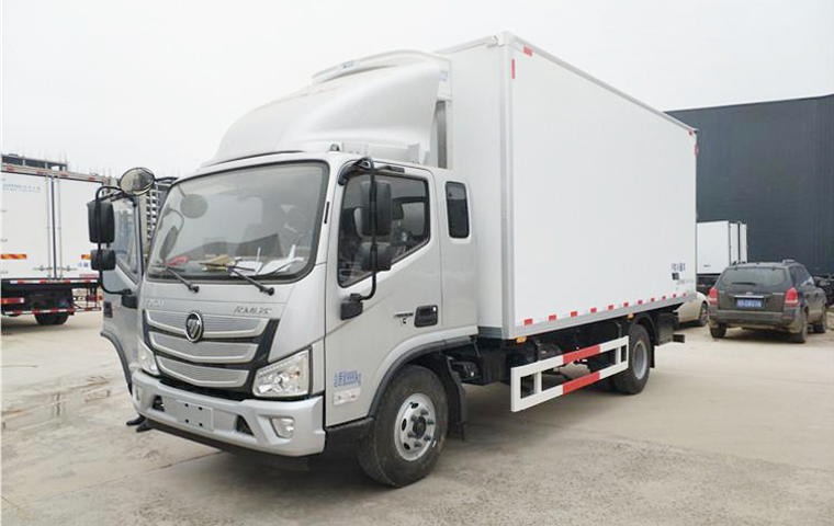 4米2福田欧马可S3冷藏车3.8L156马力