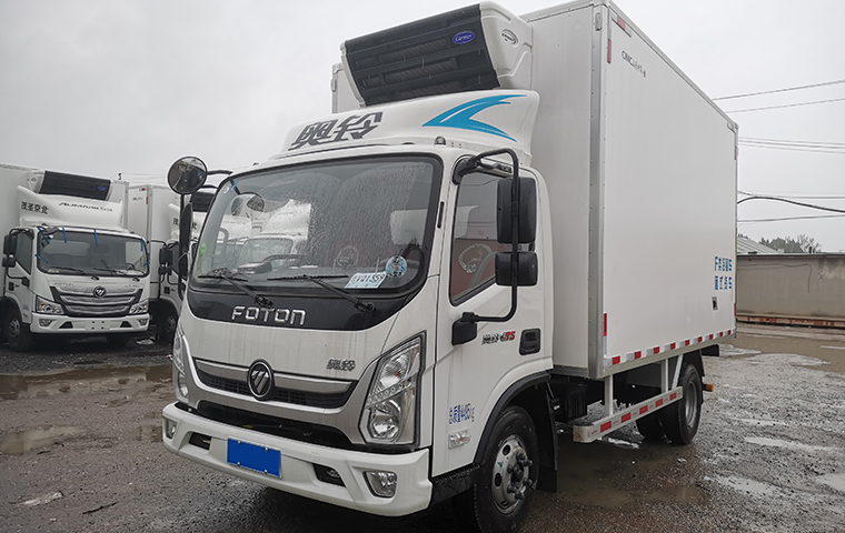 福田奥铃CTS蓝牌4米2冷藏车